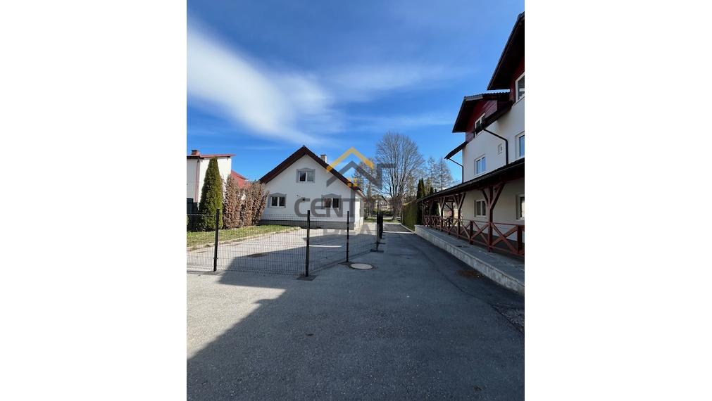 RODINNÝ DOM V OBCI S NAJKRAJŠÍM VÝHĽADOM NA VYSOKÉ TATRY