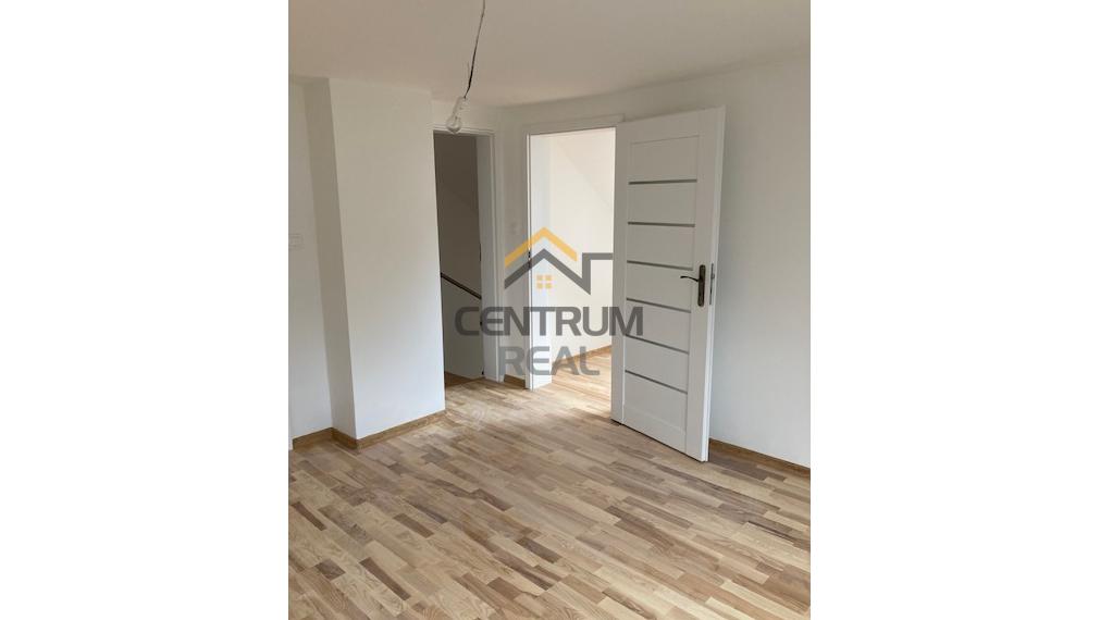 RODINNÝ DOM V OBCI S NAJKRAJŠÍM VÝHĽADOM NA VYSOKÉ TATRY