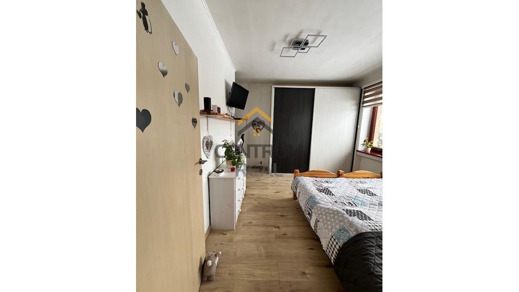 Exkluzívny predaj – priestranný 3-izbový zariadený byt v tichej lokalite Kežmarku (Pod traťou)