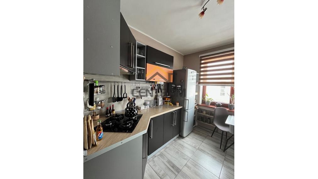 Exkluzívny predaj – priestranný 3-izbový zariadený byt v tichej lokalite Kežmarku (Pod traťou)