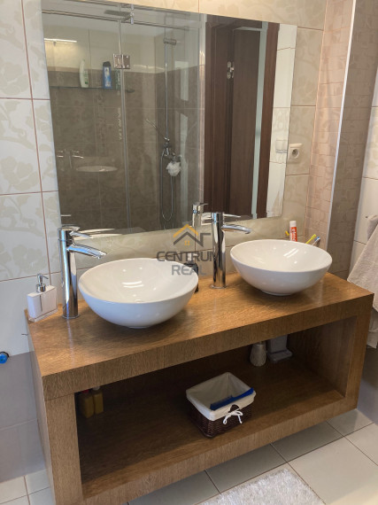 PRENÁJOM - 3 IZBOVÝ NADŠTANDARDNÝ KOMPLETNE ZARIADENÝ BYT