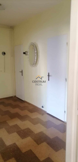 3 izbový slnečný tehlový  byt , Poprad Centrum  78 m2 + Garáž možnosť do prenájmu  -  REZERVOVANÉ