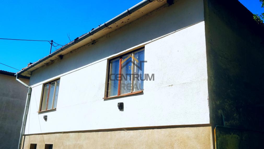 Útulná vidiecka chalupa obklopená prírodou na predaj