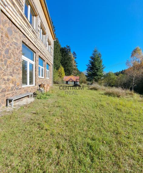 Na predaj: Výnimočný rekreačný objekt v Hnilčíku – investičná príležitosť v srdci prírody