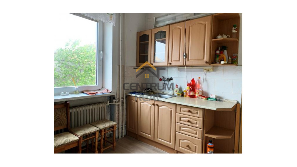 REZERVOVANÝ Baťovský rodinný poldom s garážou