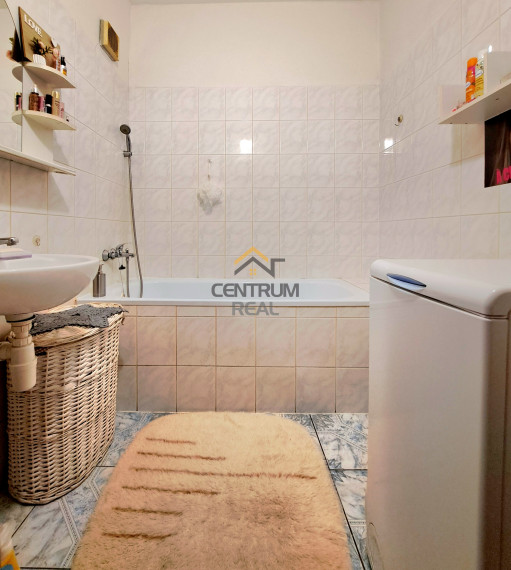 NA PREDAJ: 3- izbový byt, Levoča