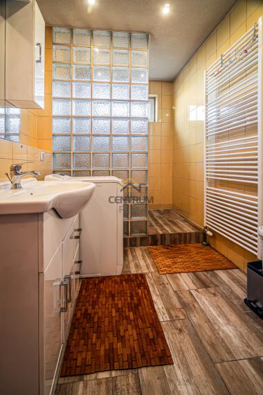 Samostojací rodinný dom vo vinikajúcej lokalite priamo v Levoči