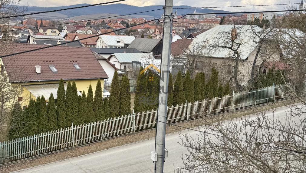 Rodinný dom kde sa môžeš ihneď nasťahovať – Levoča, pokojná rodinná lokalita