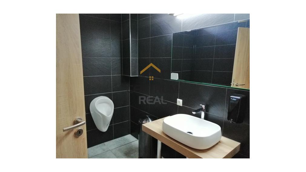 REPREZENTATÍVNY EVENTOVÝ PRIESTOR NA PRENÁJOM | KEŽMAROK | INVESTIČNÁ PRÍLEŽITOSŤ