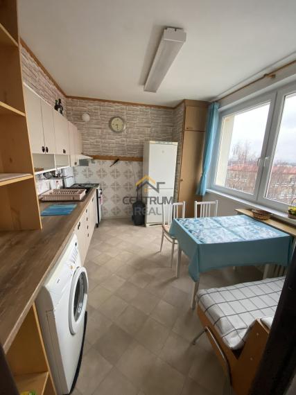 ✨ PRIESTRANNÝ 4-IZBOVÝ BYT S VEĽKÝM POTENCIÁLOM – POPRAD, UL. PARTIZÁNSKA ✨