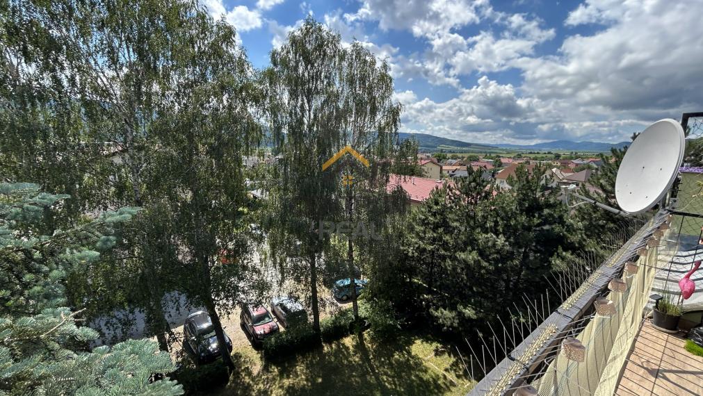 Veľkorysý 3-izbový byt s balkónom v blízkosti Slovenského Raja