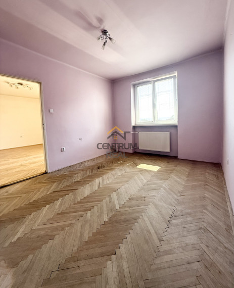 3 - izbový byt na Bottovej ulici