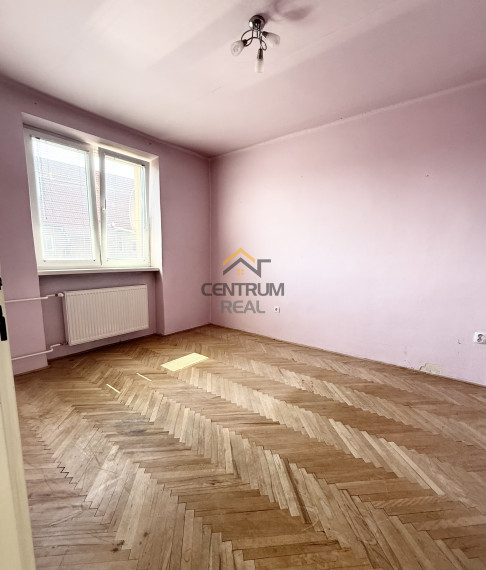 3 - izbový byt na Bottovej ulici