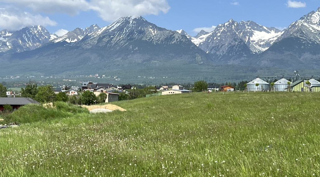 Atraktívny stavebný pozemok v Mlynici na predaj