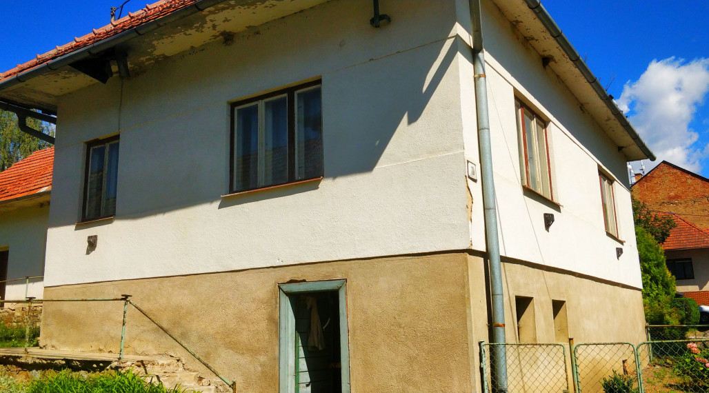 Útulná vidiecka chalupa obklopená prírodou na predaj