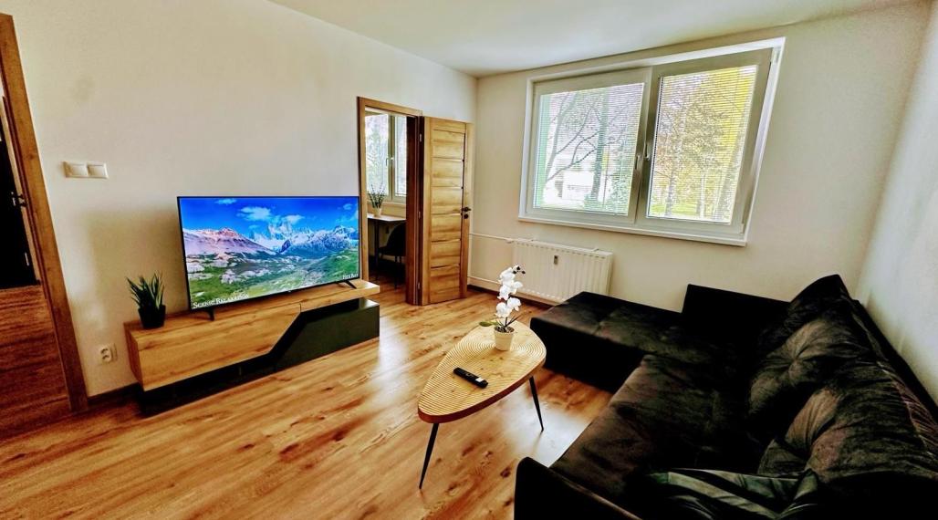 PRENÁJOM- 2 izbový zariadený byt v Poprade