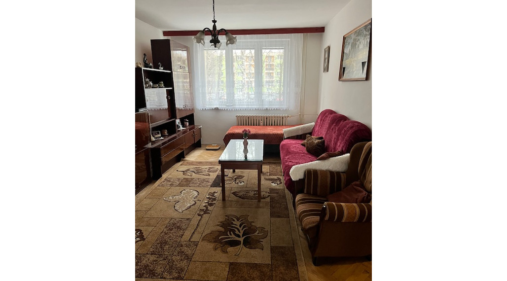 ✨ PRIESTRANNÝ 2-IZBOVÝ BYT S VEĽKÝM POTENCIÁLOM – POPRAD, UL. 29. AUGUSTA ✨