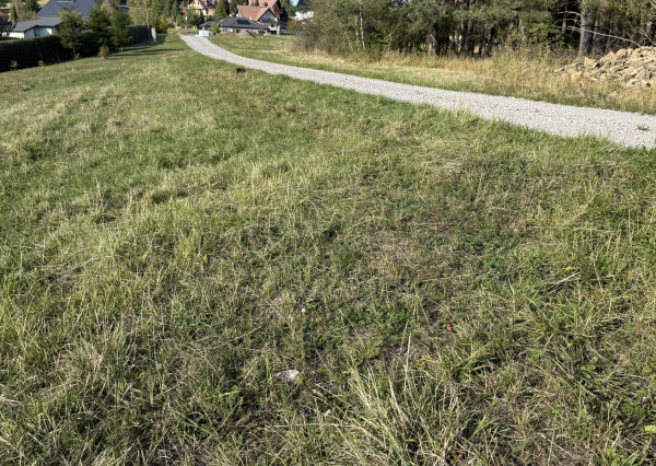 NA PREDAJ – NÁDHERNÝ POZEMOK pre výstavbu rodinného domu V OBCI ULOŽA S DYCHVYRÁŽAJÚCIMI VÝHĽADMI